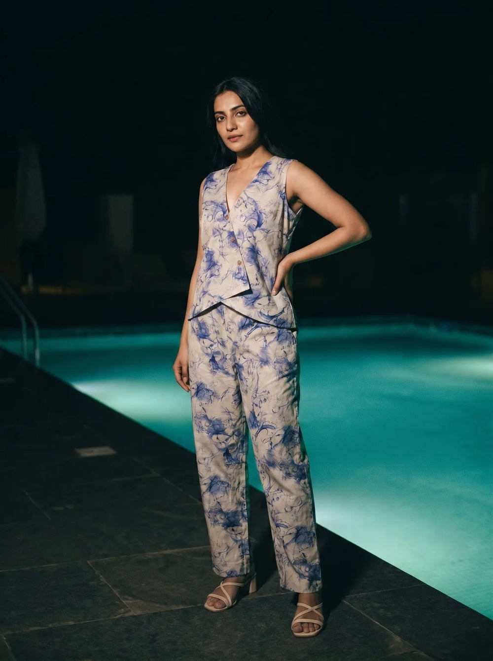 blue abstract print co ord set front relaxed