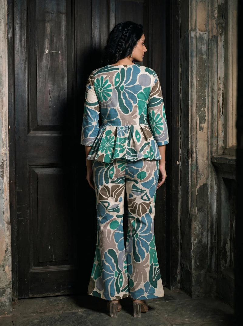 green floral peplum co ord set back