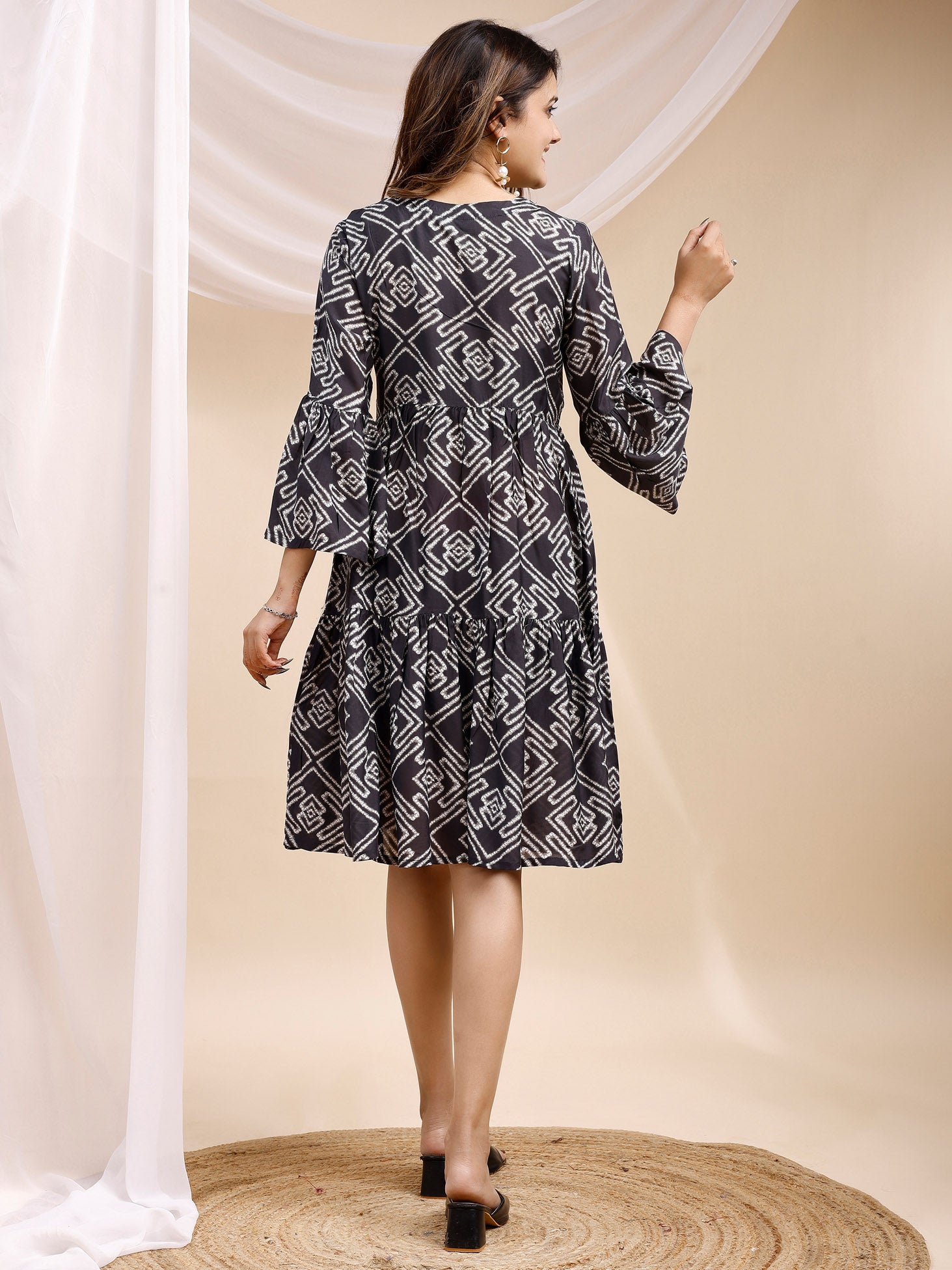 Viscose Muslin Black Dress3