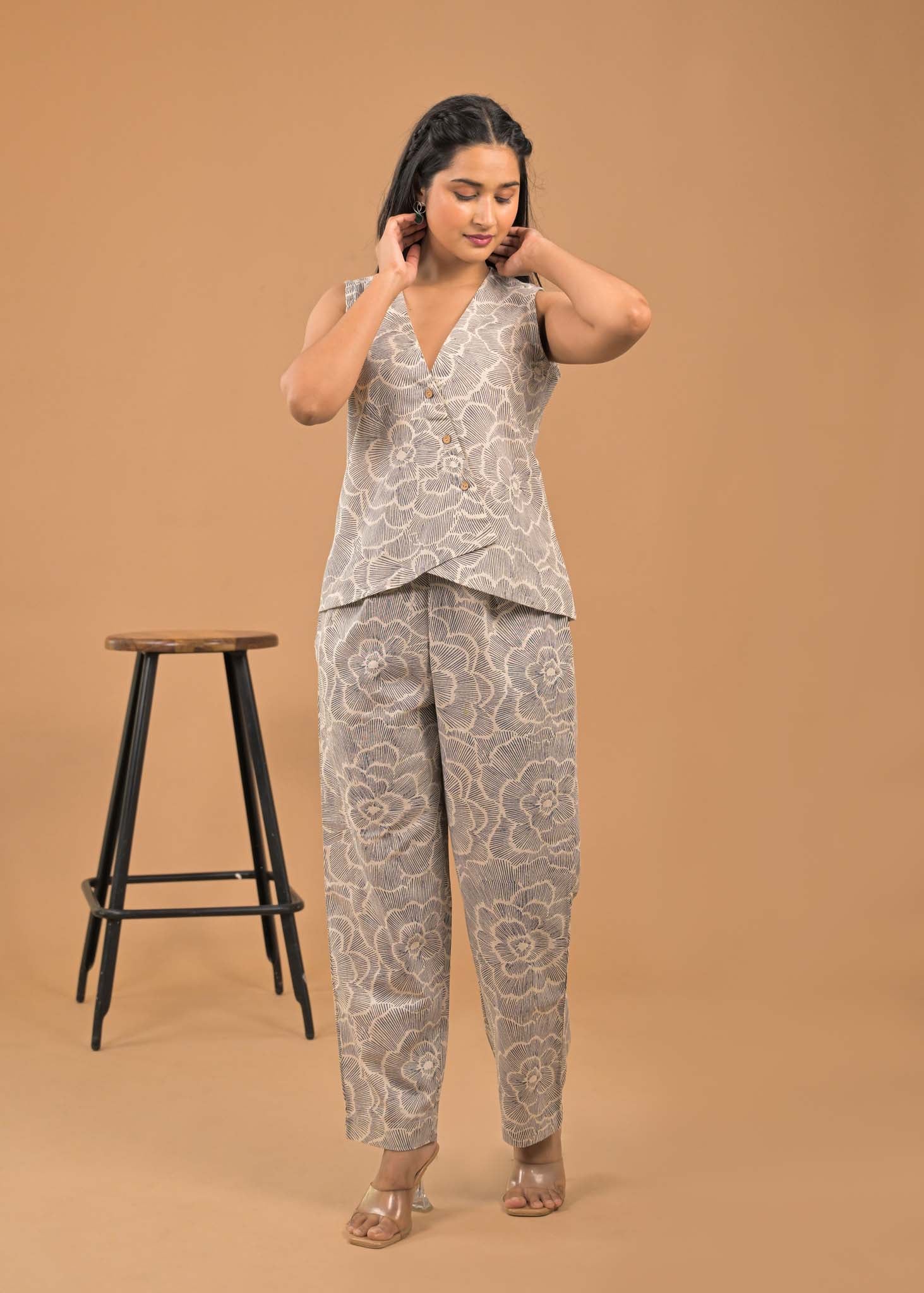 Pure Cotton Grey Floral Co-ord Set Back Front