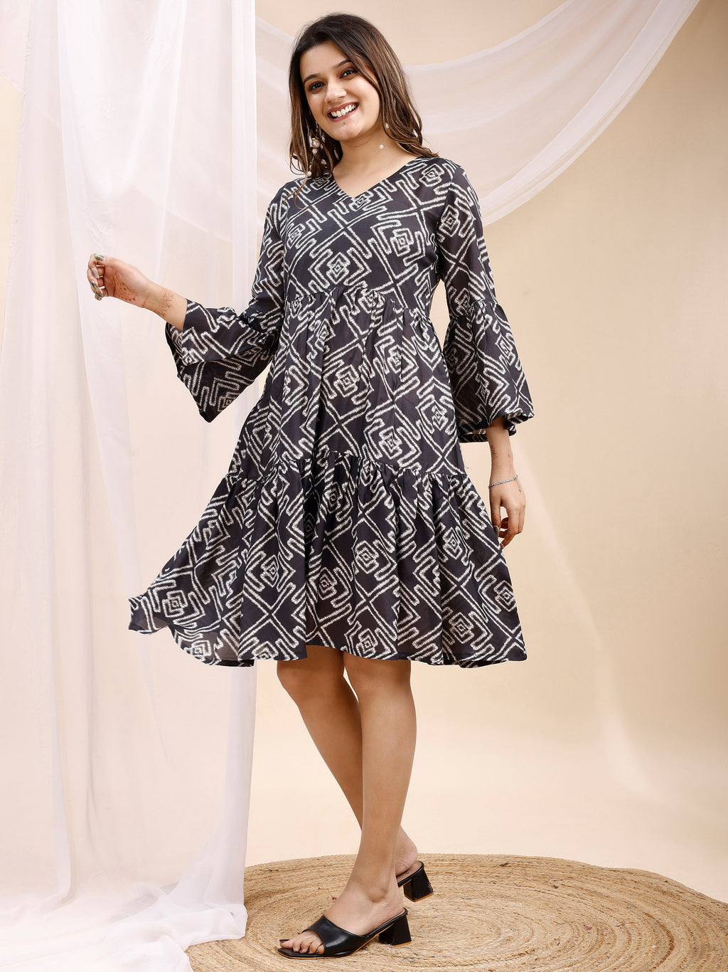 Viscose Muslin Black Dress1