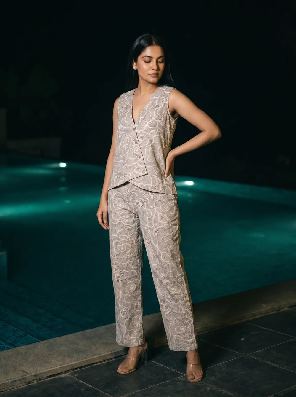 grey floral line art co ord set front relaxed