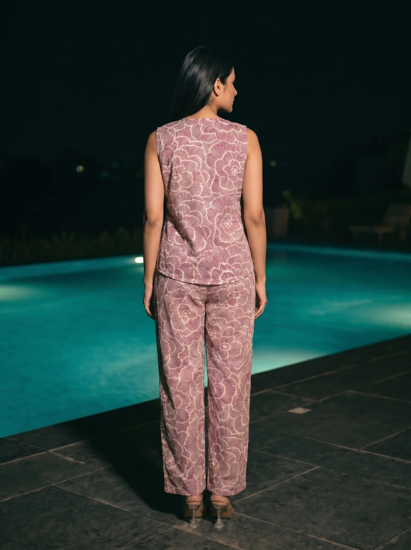 maroon floral line art co ord set back